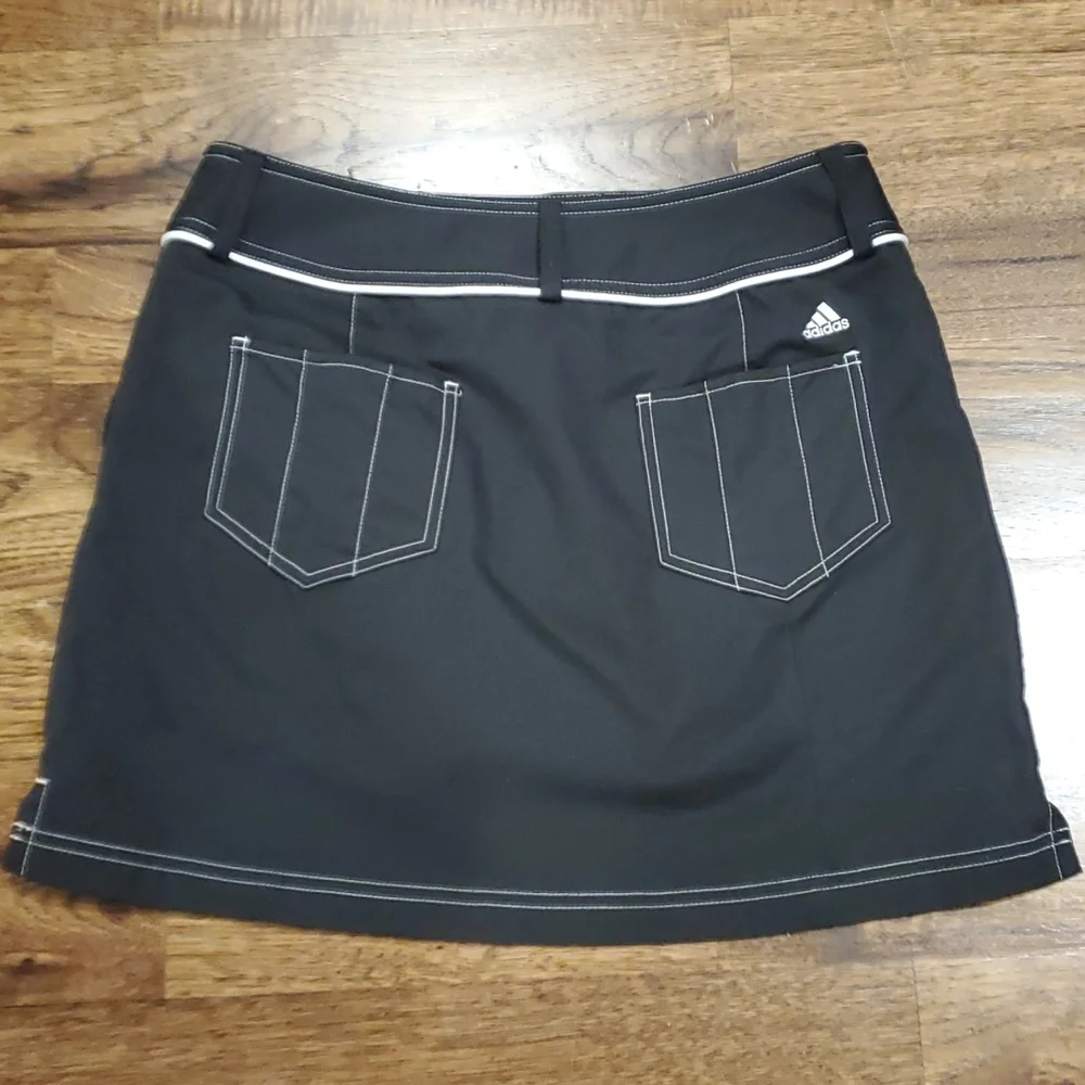 Womens Adidas ClimaCool black & white skort size 6 - Picture 2 of 5
